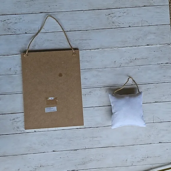 "Wash Your Hands and Say Your Prayers" Bathroom Decor - Picture 4 of 8